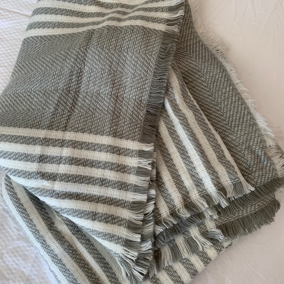 Grey and white scarf